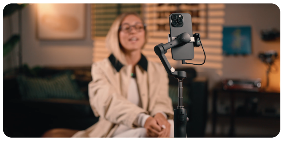 Prezentare stabilizator gimbal DJI Osmo Mobile 8